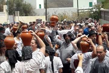 La 50Âª Traída del Agua, en imágenes (Foto TA)
